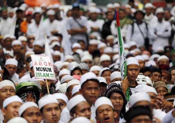 tionghoa etnis gubernur pertama ahok KOMPASIANA.com Ahok Indonesia Kristen Dosa & Tionghoa tionghoa etnis gubernur pertama ahok KOMPASIANA.com Ahok Indonesia Kristen Dosa & Tionghoa