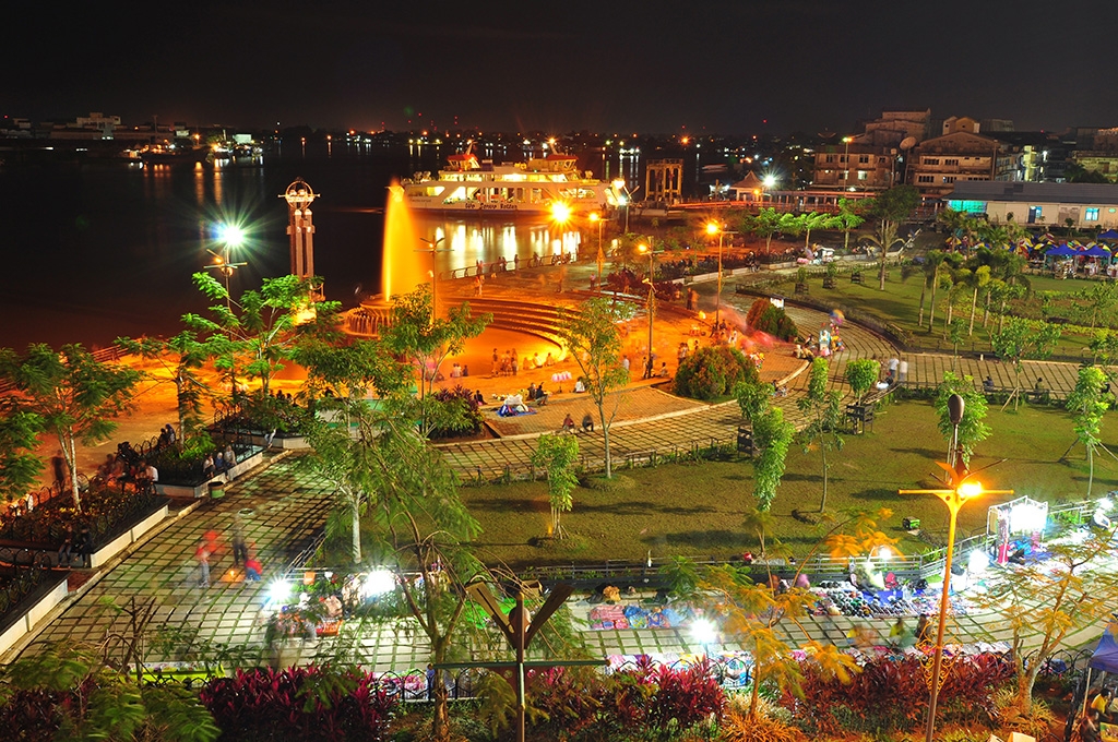 Taman Alun Kapuas Ruang Publik untuk Kotaku Kompasiana com Taman Alun Kapuas Ruang Publik untuk Kotaku Kompasiana com