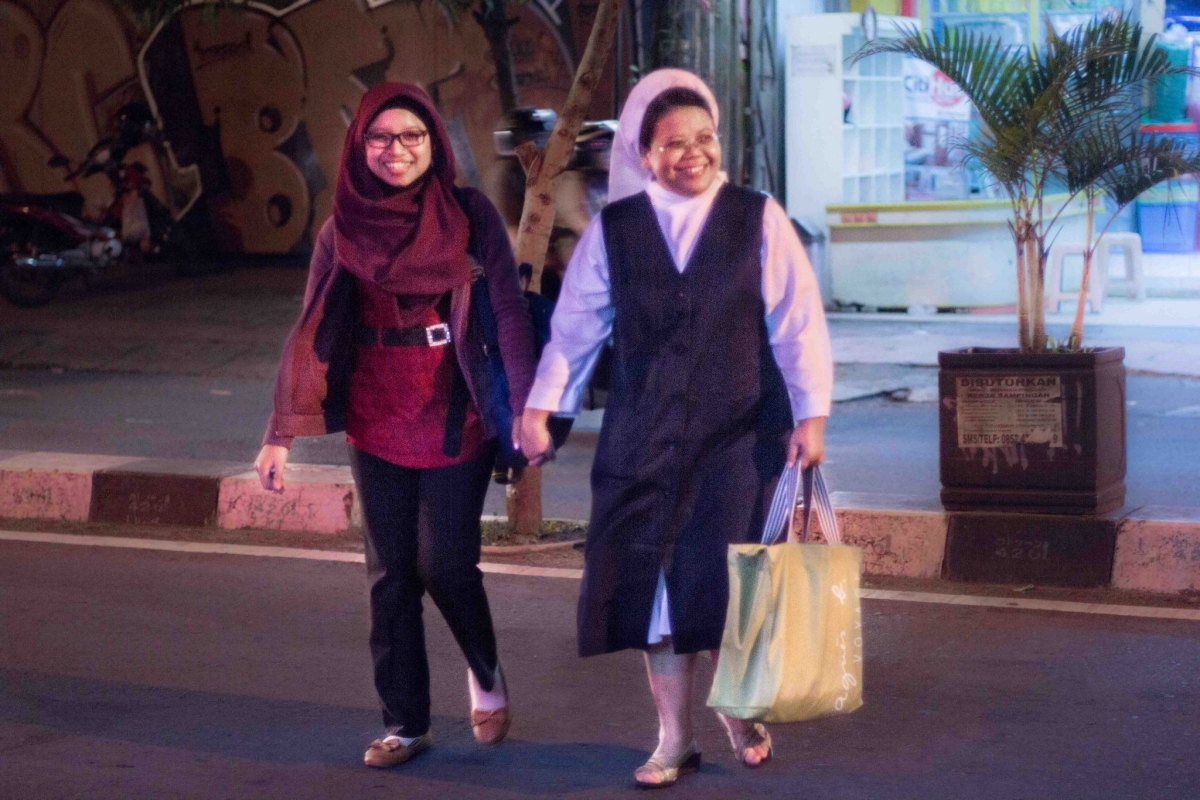 Menyikapi Perbedaan Keyakinan Dan Batasan Batasannya Halaman 1 Menyikapi Perbedaan Keyakinan Dan Batasan Batasannya Halaman 1