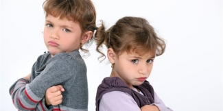 Orang Tua Pilih Kasih Adalah Fakta Bukan Mitos Halaman 1