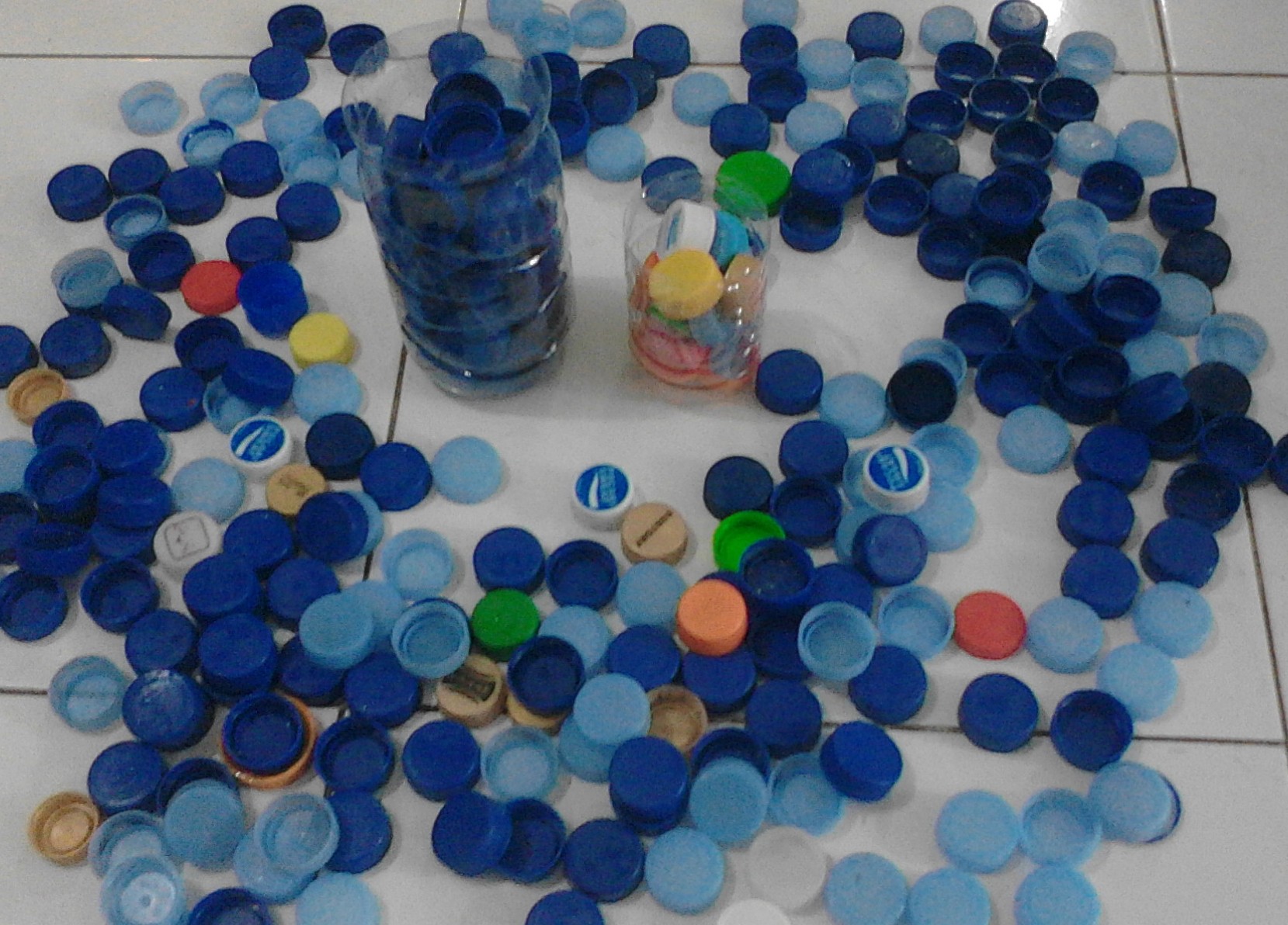 Seru Seruan Dengan Tutup Botol Plastik Halaman 1 Kompasiana Com