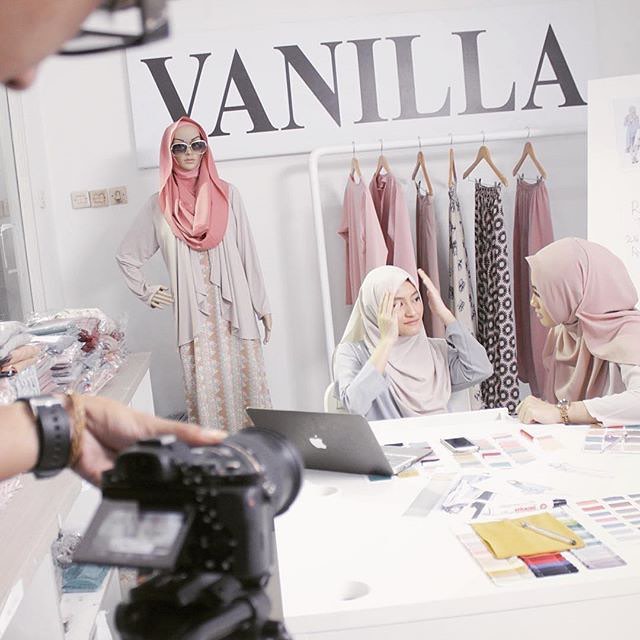 vanilla hijab offline store
