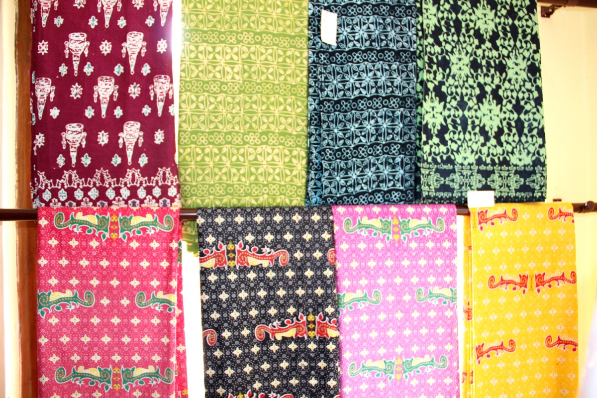Motif Batik Banten Tak Boleh Makhluk Hidup Halaman 1 Motif Batik Banten Tak Boleh Makhluk Hidup Halaman 1