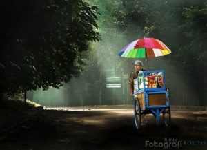 Kerasnya Hidup Seorang Pedagang Rujak Keliling Halaman 1 Kompasiana Com