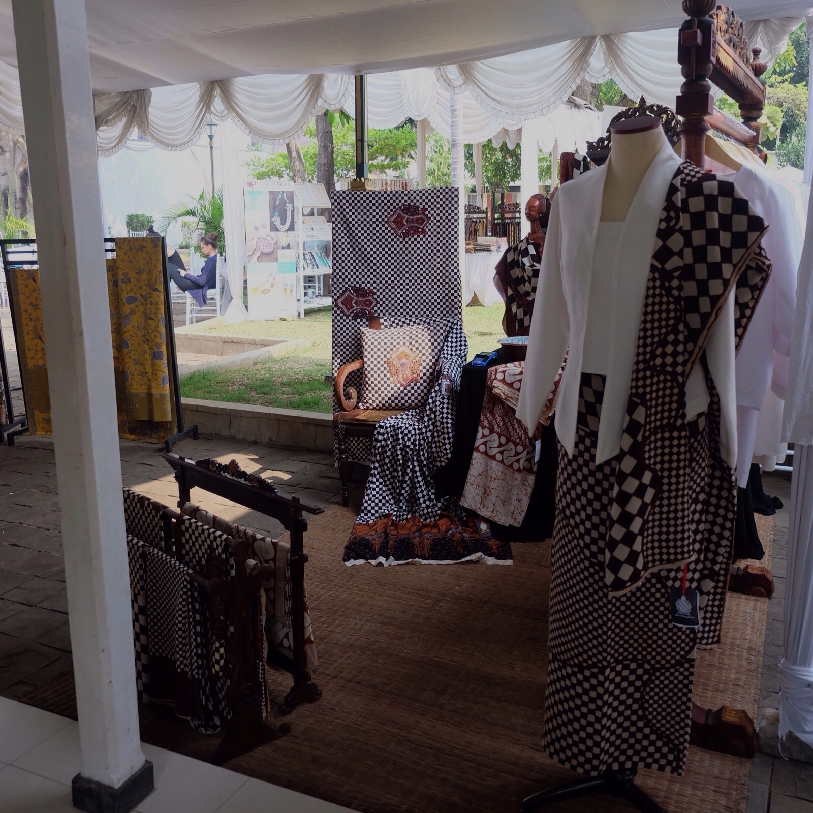 Katya Lynx porno kino jinsiy aloqa