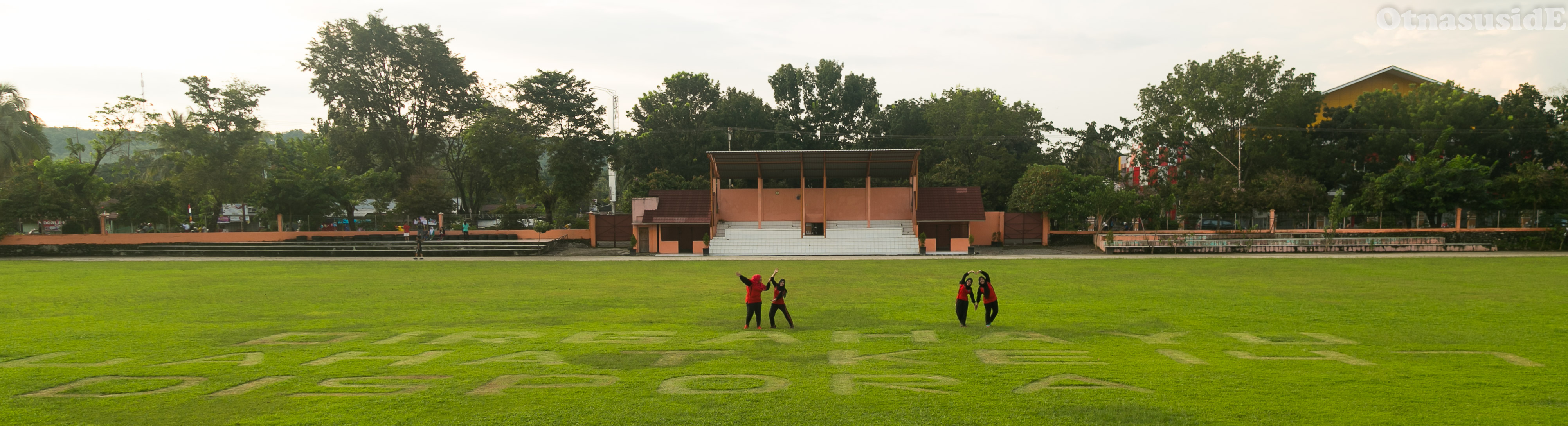 Mimpi Membuat Lapangan Rumput Ala Stadion Eropa Oleh OtnasusidE