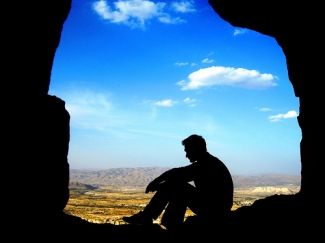 Belajar Menikmati Kesendirian Kompasiana Com