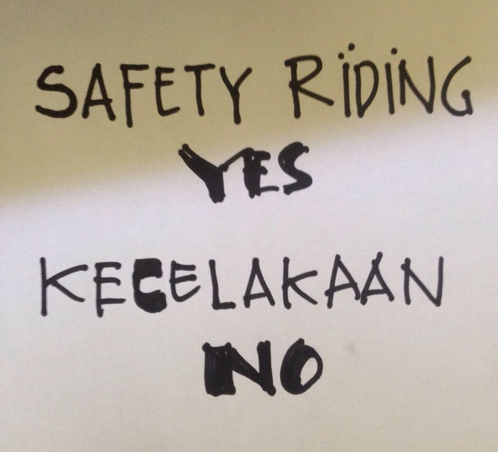 Safety Riding Yes Kecelakaan Lalu Lintas No Demi Keselamatan