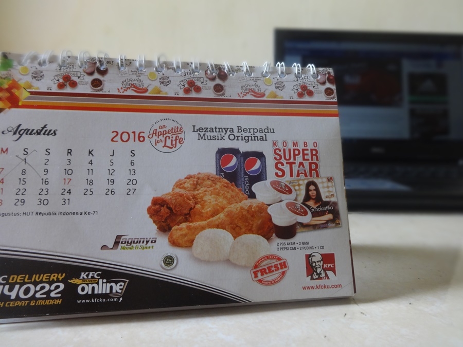 960 Gambar  Kursi Makan Kfc HD Terbaik Gambar  Kursi 960 Gambar  Kursi Makan Kfc HD Terbaik Gambar  Kursi