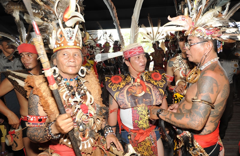 Penerbitan Kamus Bahasa Dayak Kanayatn Indonesia Upaya Penerbitan Kamus Bahasa Dayak Kanayatn Indonesia Upaya