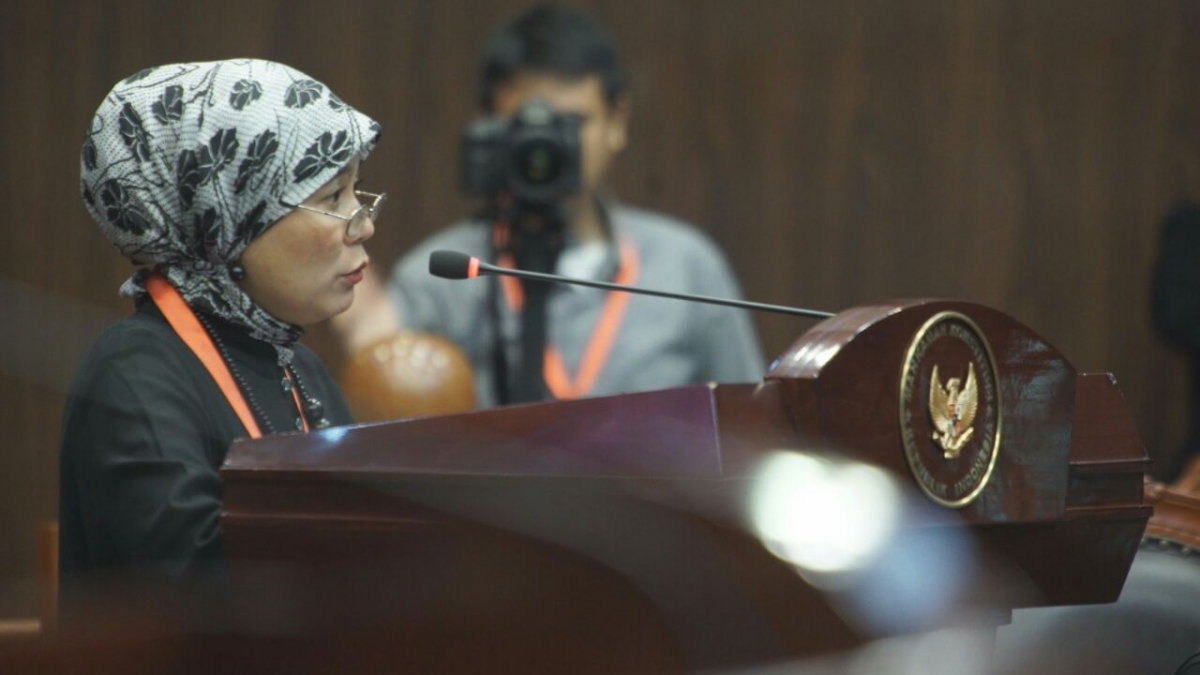 Rus oninchi sinf oquvchilari porno Soguvchilar ishtirokidagi porno video