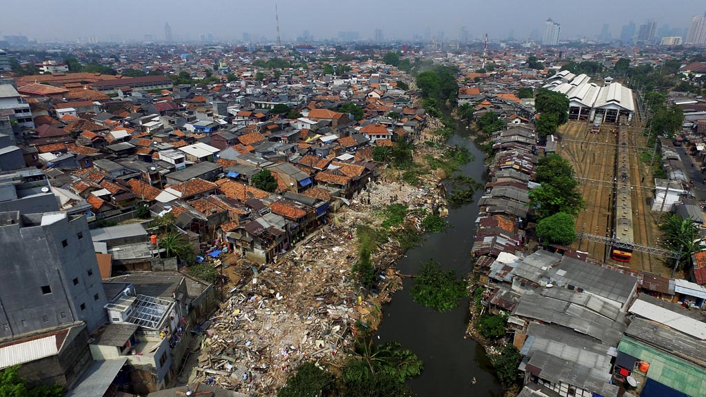 Perlukah Merelokasi Permukiman Kumuh Di Jakarta? Halaman 1 - Kompasiana.com