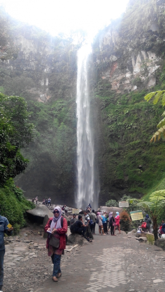 Coban Rondo Wisata Mainstream Yang Tak Pernah Sepi Kompasiana Com