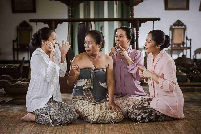 Resensi Film Kartini Mengoreksi Posisi Kartini Dalam Sejarah Halaman All Kompasiana Com