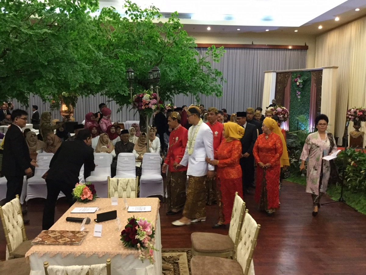 Mengenal Ijab Kabul dalam Balutan Adat Sunda Islami Mengenal Ijab Kabul dalam Balutan Adat Sunda Islami