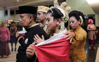 Kamasutra Jawa Bobot Bibit Bebet Kabarno