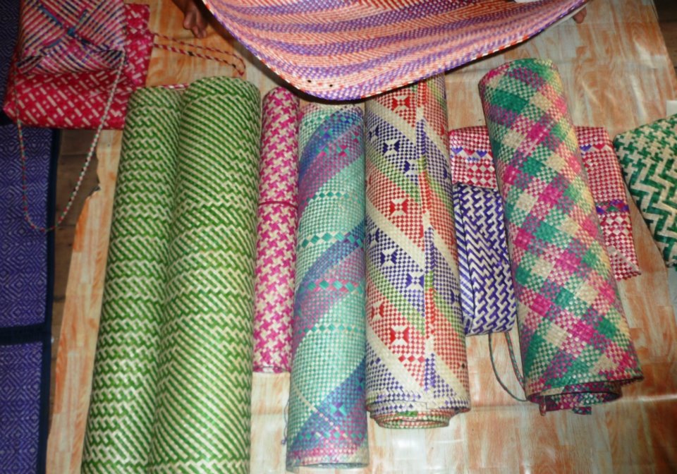 Ini Cara Sederhana Perajin Menyelamatkan Hutan oleh Petrus  Ini Cara Sederhana Perajin Menyelamatkan Hutan oleh Petrus