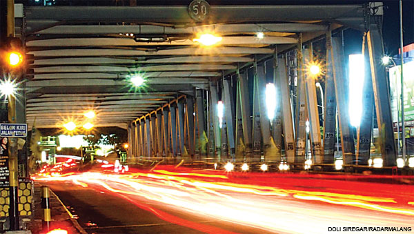 jembatan-suhat1-59363ad69eacc3226b380be4.jpg