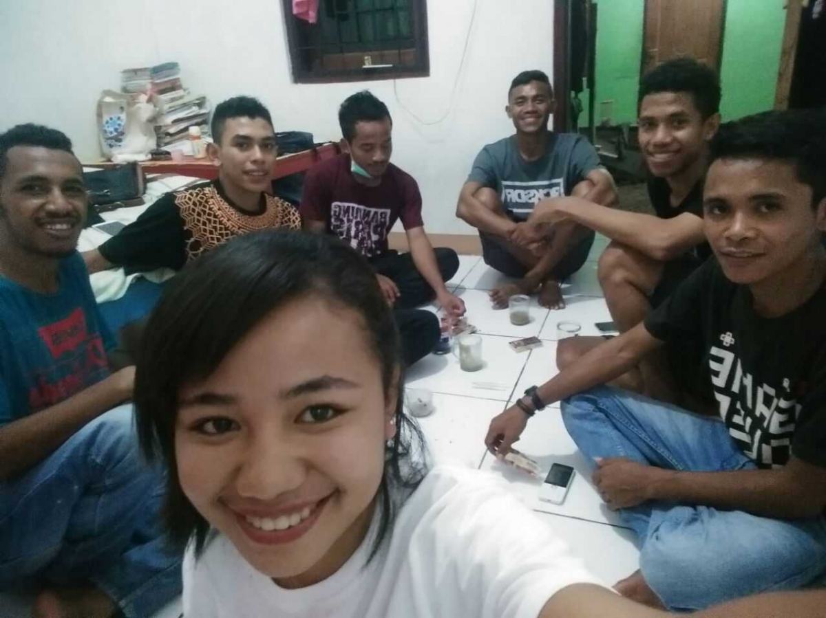 Filosofi Cermin Retak 1 Kompasiana com Filosofi Cermin Retak 1 Kompasiana com