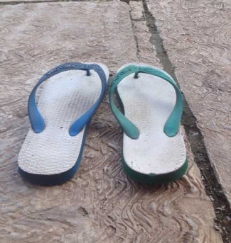 Kata Kata Bijak Filosofi Sandal Jepit KATAKU Kata Kata Bijak Filosofi Sandal Jepit KATAKU