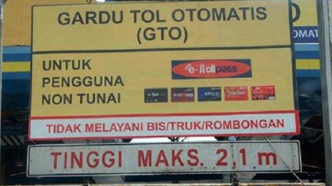 Kesalahan Penggunaan Istilah Non Tunai pada Gardu Tol Kesalahan Penggunaan Istilah Non Tunai pada Gardu Tol