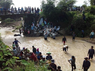 Gotong Royong Masih Melekat Di Warga Desa Wlahar Brebes Halaman 1 Kompasiana Com Gotong Royong Masih Melekat Di Warga Desa Wlahar Brebes Halaman 1 Kompasiana Com