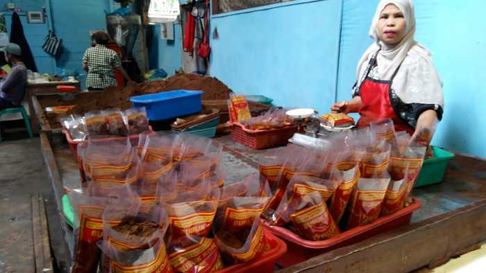 Berkunjung ke Pabrik Kopi Robusta di Tabek Patah Sumatera Berkunjung ke Pabrik Kopi Robusta di Tabek Patah Sumatera