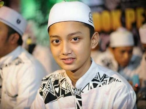 Gus Azmi Dan Pesan Untuk Jomblo Halaman All Kompasiana Com