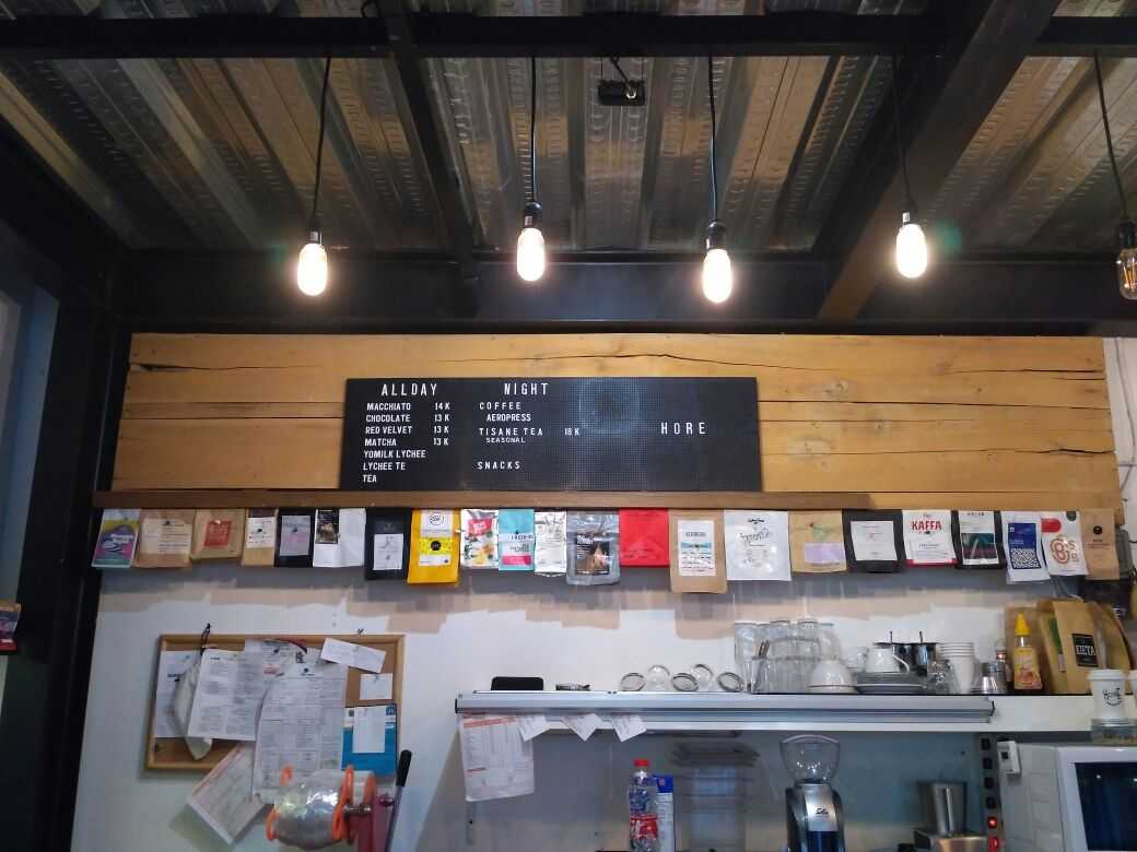 Hore Coffee Menyajikan Konsep Aeropress Bar Pertama Di Malang