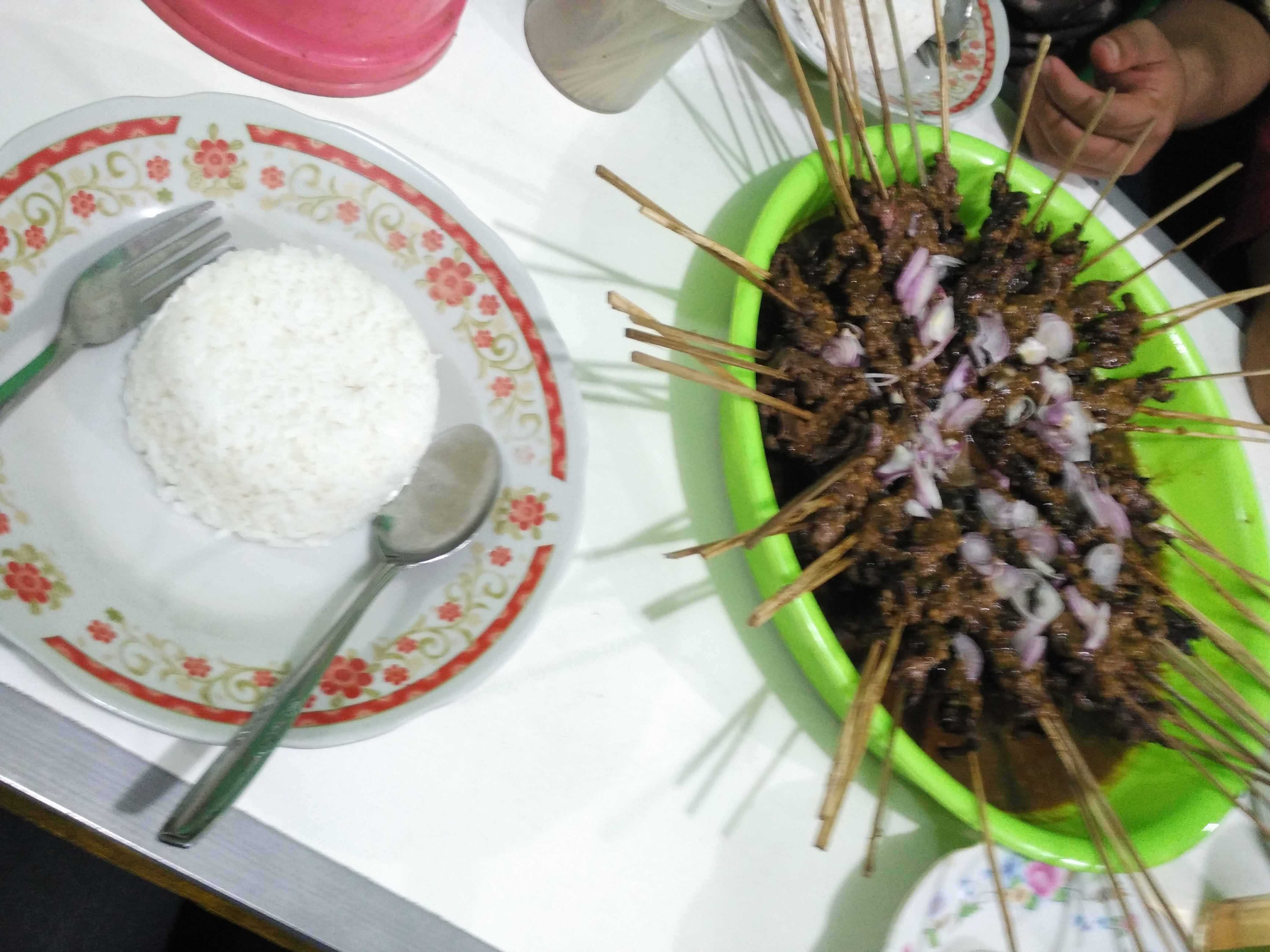 Gurihnya Menyantap Sate Emprit Si Musuh Petani Halaman All