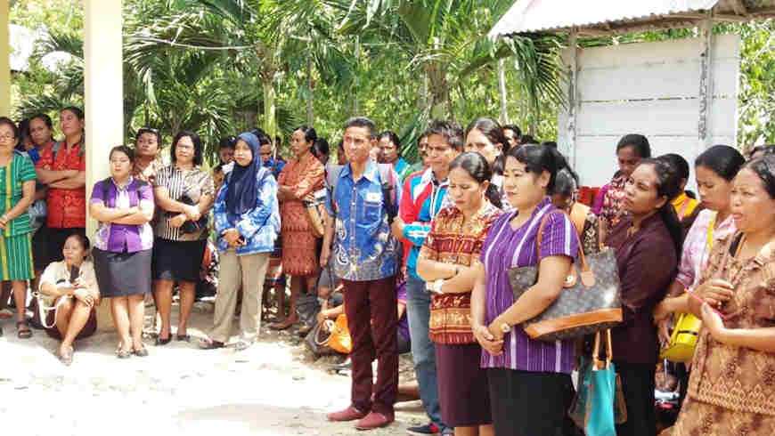 Soal Nasib Guru Honorer Pemda Sumba Timur Telah Berlaku Soal Nasib Guru Honorer Pemda Sumba Timur Telah Berlaku