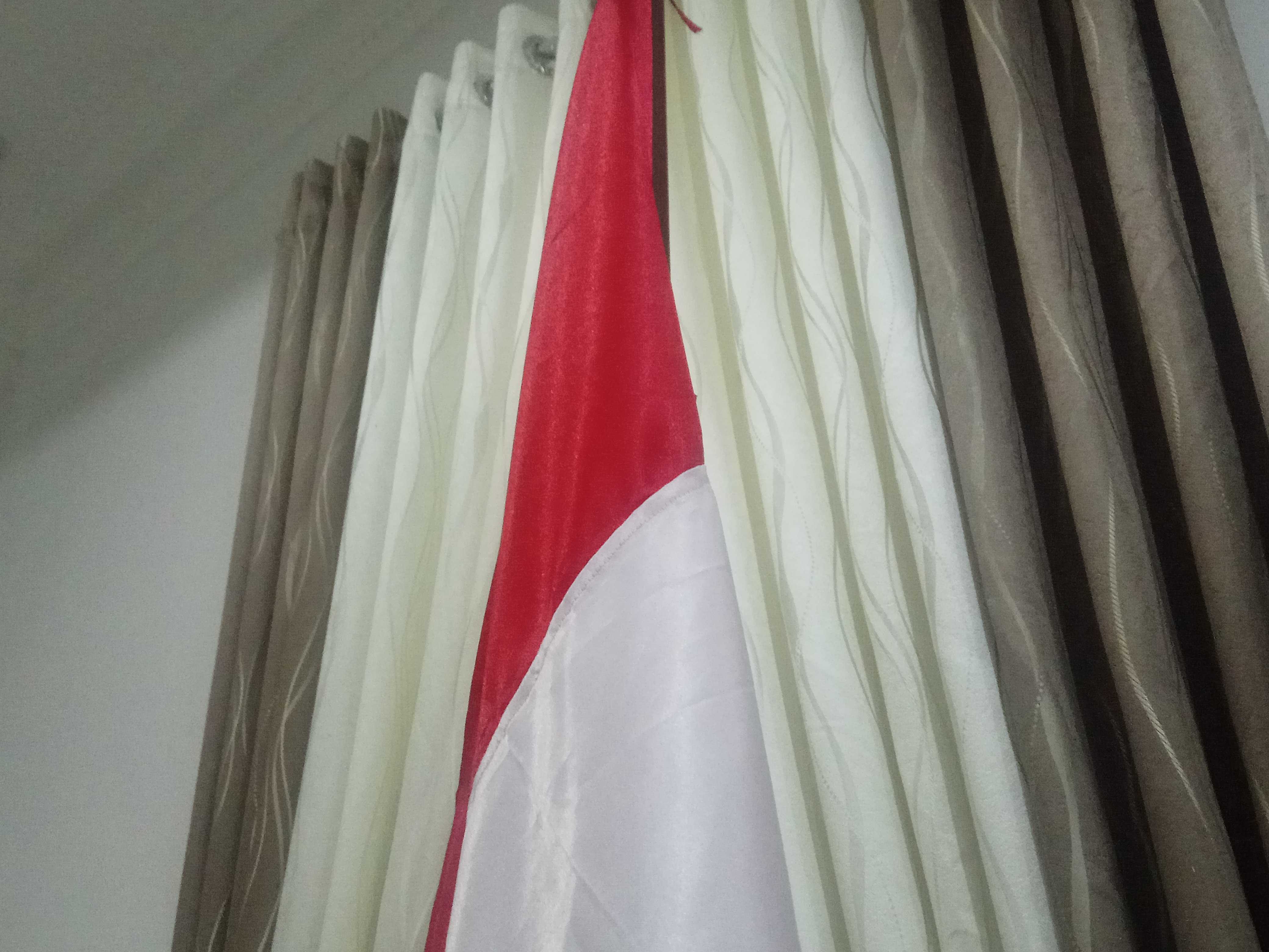 Puisi Pendek Tentang Bendera Merah Putih  KT Puisi