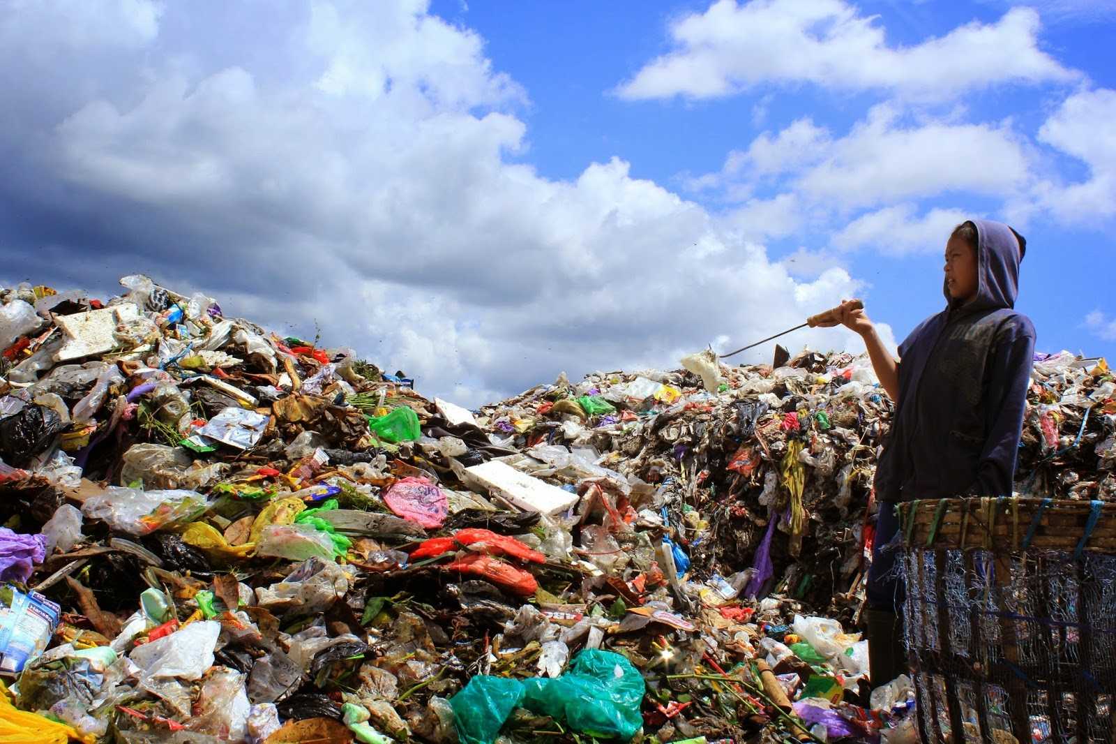 Mengapa Tidak Peduli Lingkungan Dan Buang Sampah Sembarangan Oleh