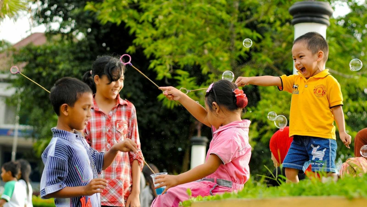 Hubungan Teman Sebaya dengan Sosio Emosional Anak - Kompasiana.com
