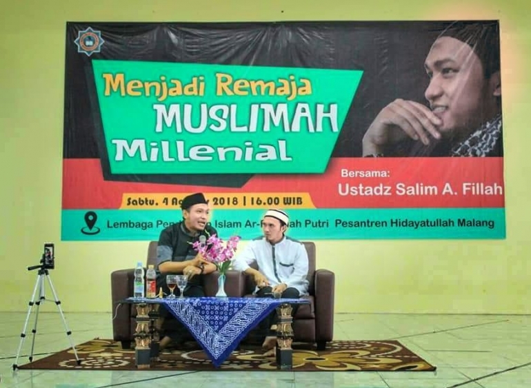 Ustadz Salim A Fillah Hti Ustadz Salim A Fillah Hti