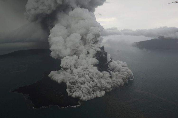 Tsunami Selat Sunda Diramalkan Oleh Ahli Dan Terjadi Halaman All