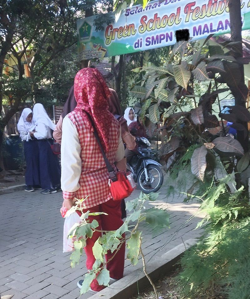 Yakult Lady Contoh Pemberdayaan Perempuan yang Lebih Yakult Lady Contoh Pemberdayaan Perempuan yang Lebih