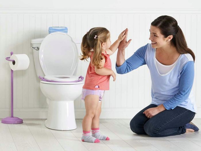 7 Hal Yang Perlu Diperhatikan Saat Anak Mulai Potty 
