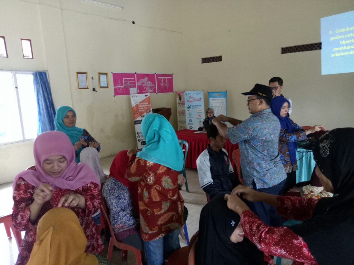 Mahasiswa KKN Undip Bersama Dosen Lakukan Metode SEFT dalam Pencegahan ...