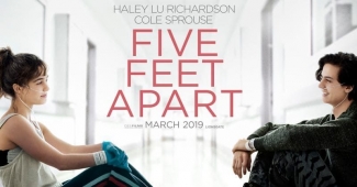 Five Feet Apart Kisah Cinta Yang Terpisah Jarak 5 Kaki Halaman 1 Kompasiana Five Feet Apart Kisah Cinta Yang Terpisah Jarak 5 Kaki Halaman 1 Kompasiana