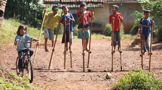 Permainan  Tradisional  yang Mulai Ditinggalkan Halaman 1   Permainan  Tradisional  yang Mulai Ditinggalkan Halaman 1