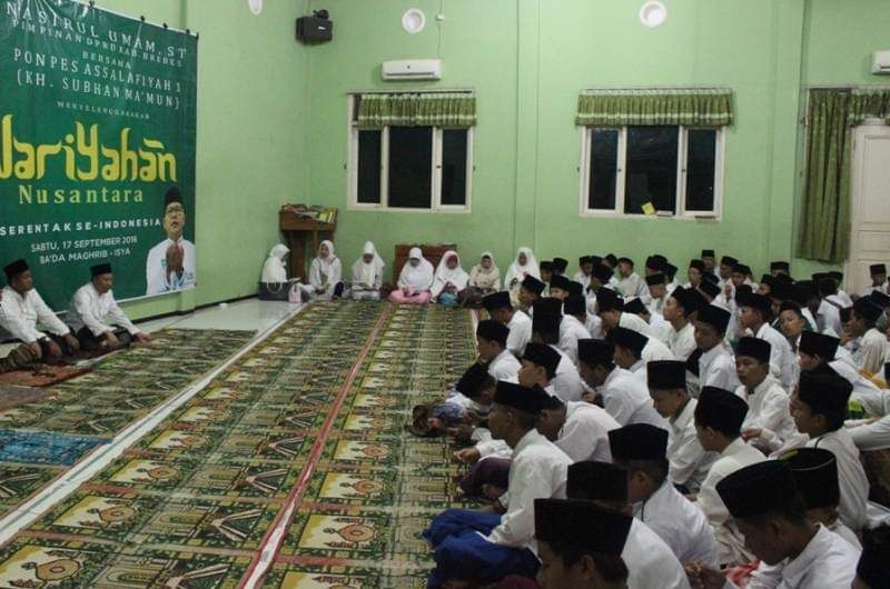 dalam kalangan atau di kalangan dalam kalangan atau di kalangan