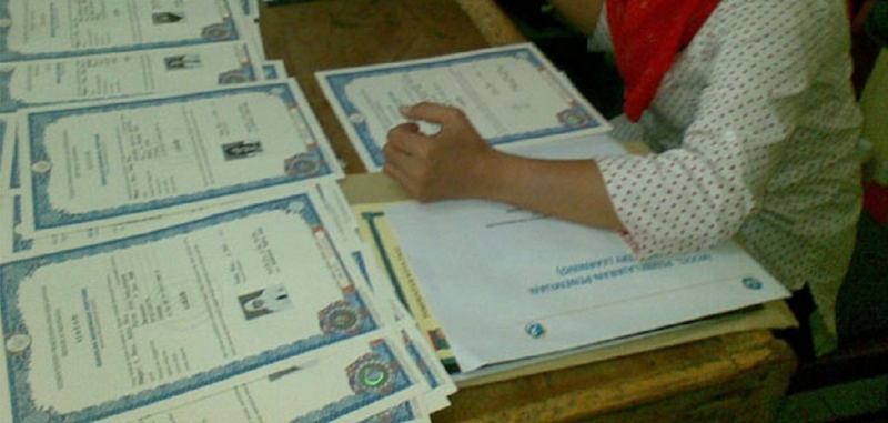 Cara mengurus skhun yang hilang KTP asli dan fotokopinya jika sudah punya 4. Cara mengurus skhun yang hilang Cara ini bisa dilakukan juga ketika kartu BPJS Ketenagakerjaan rusak.