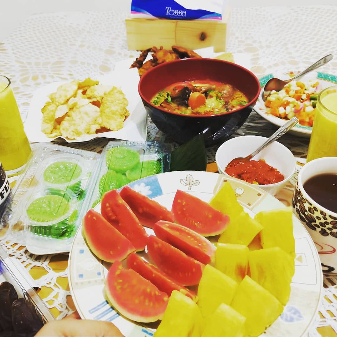 Memasak Dan Foto Flatlay Hasil Masakan Hobi Baru Sambil Menunggu Buka Puasa Oleh Elly Suryani Kompasiana Com