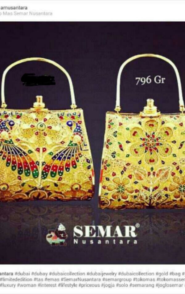 Memilih Perhiasan dan Toko Perhiasan Skala Standar dan  Memilih Perhiasan dan Toko Perhiasan Skala Standar dan