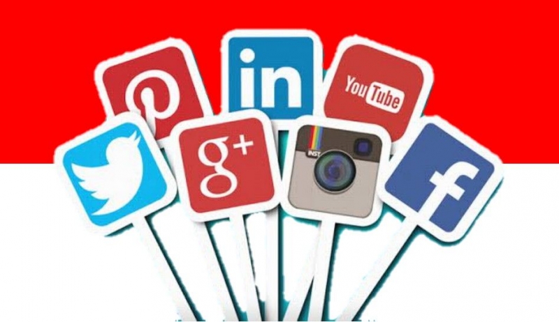 Kritik Sosial Perilaku Masyarakat Di Sosial Media