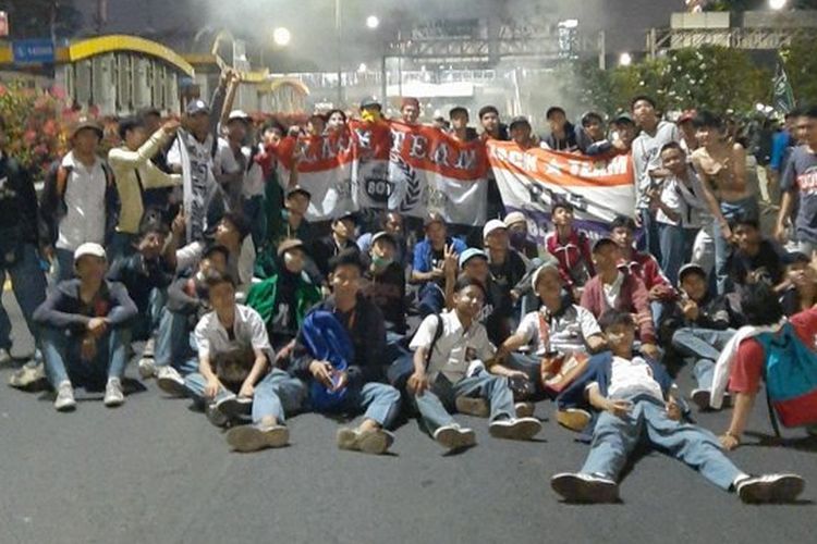 Anak STM dan Sejarah Panjang Sekolah Kejuruan di Indonesia Anak STM dan Sejarah Panjang Sekolah Kejuruan di Indonesia
