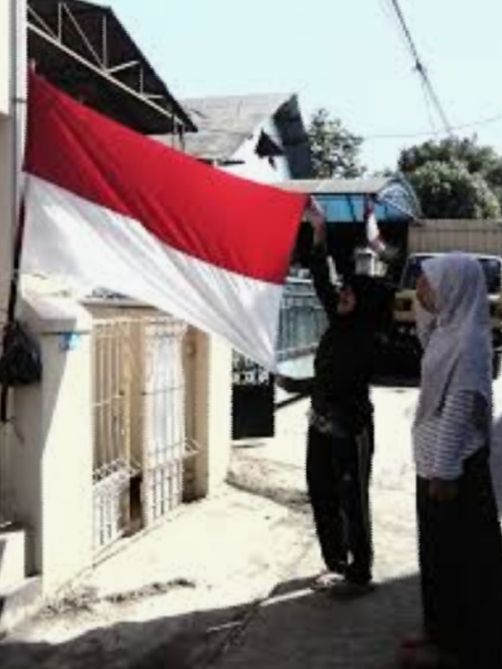 Hari Pahlawan Sepi Pengibaran Bendera Merah Putih Di Rumah Warga Halaman All Kompasiana Com