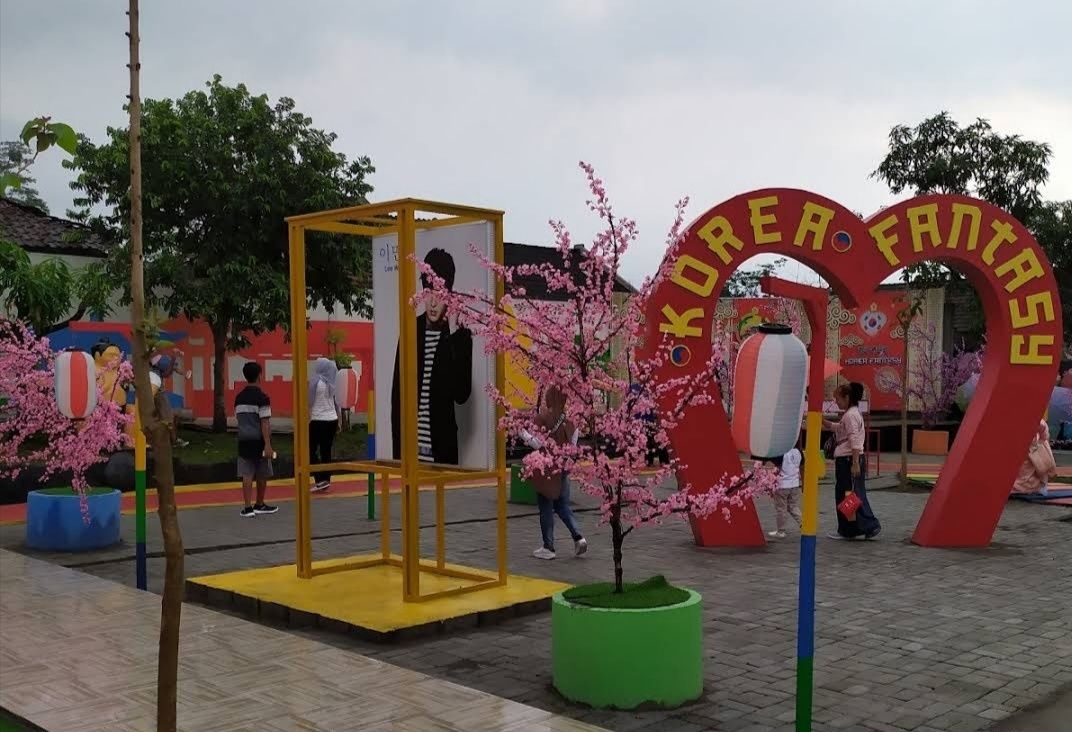 Rasanya Seperti Di Korea Wisata Korea Fantasy Kediri Rasanya Seperti Di Korea Wisata Korea Fantasy Kediri