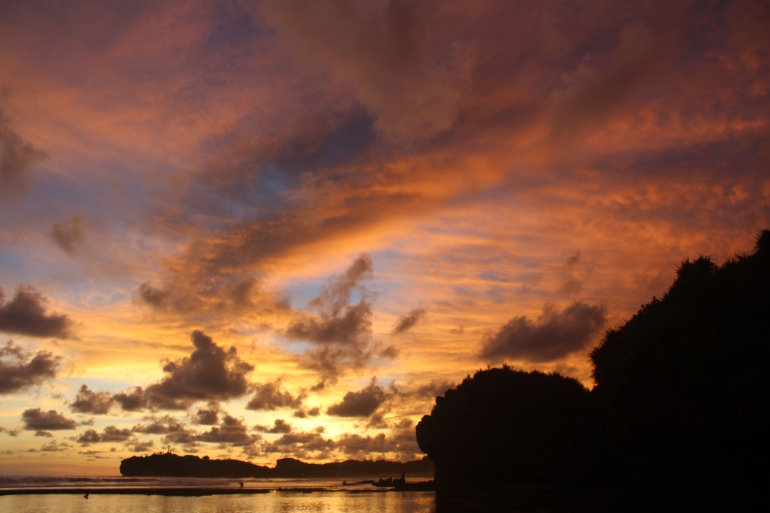 Cerpen Arogansi Corona Dan Pemerintah Dalam Sebuah Lembar Cerita Halaman 1 Kompasiana Com Cerpen Arogansi Corona Dan Pemerintah Dalam Sebuah Lembar Cerita Halaman 1 Kompasiana Com